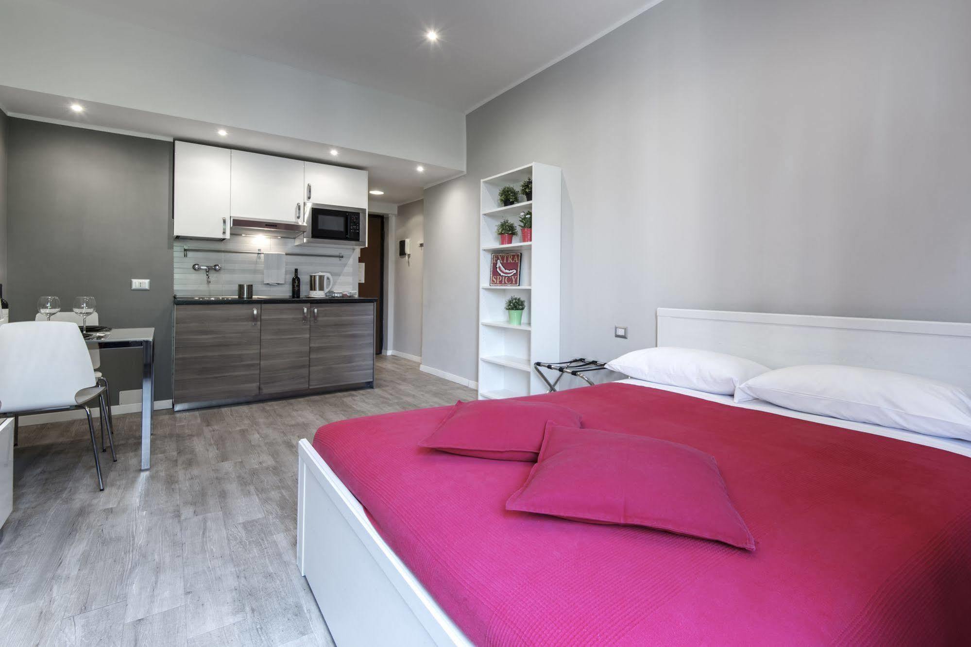 Fiera Milano Apartments Cenisio Екстериор снимка